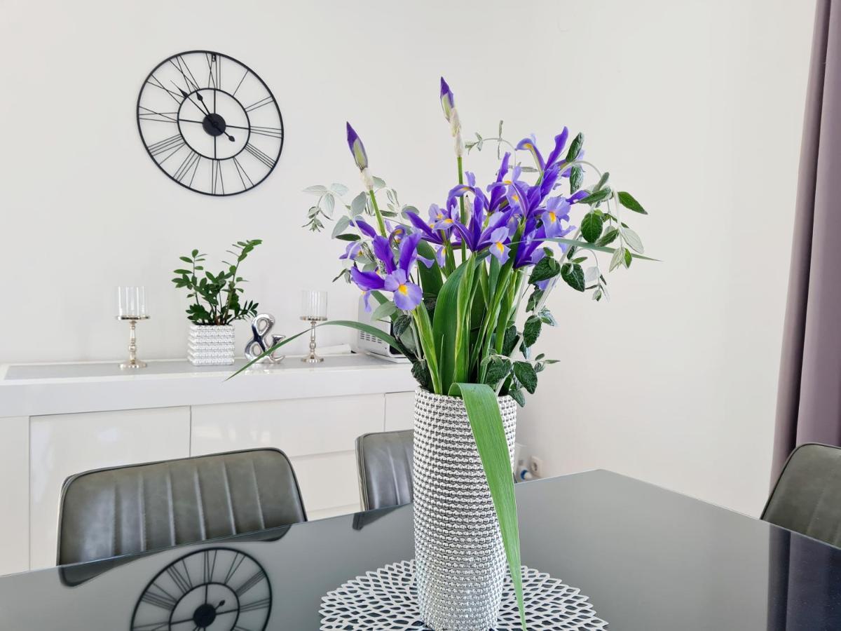 Apartment In Murter Exteriér fotografie