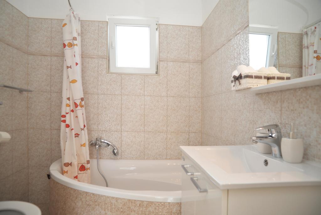 Apartment In Murter Exteriér fotografie