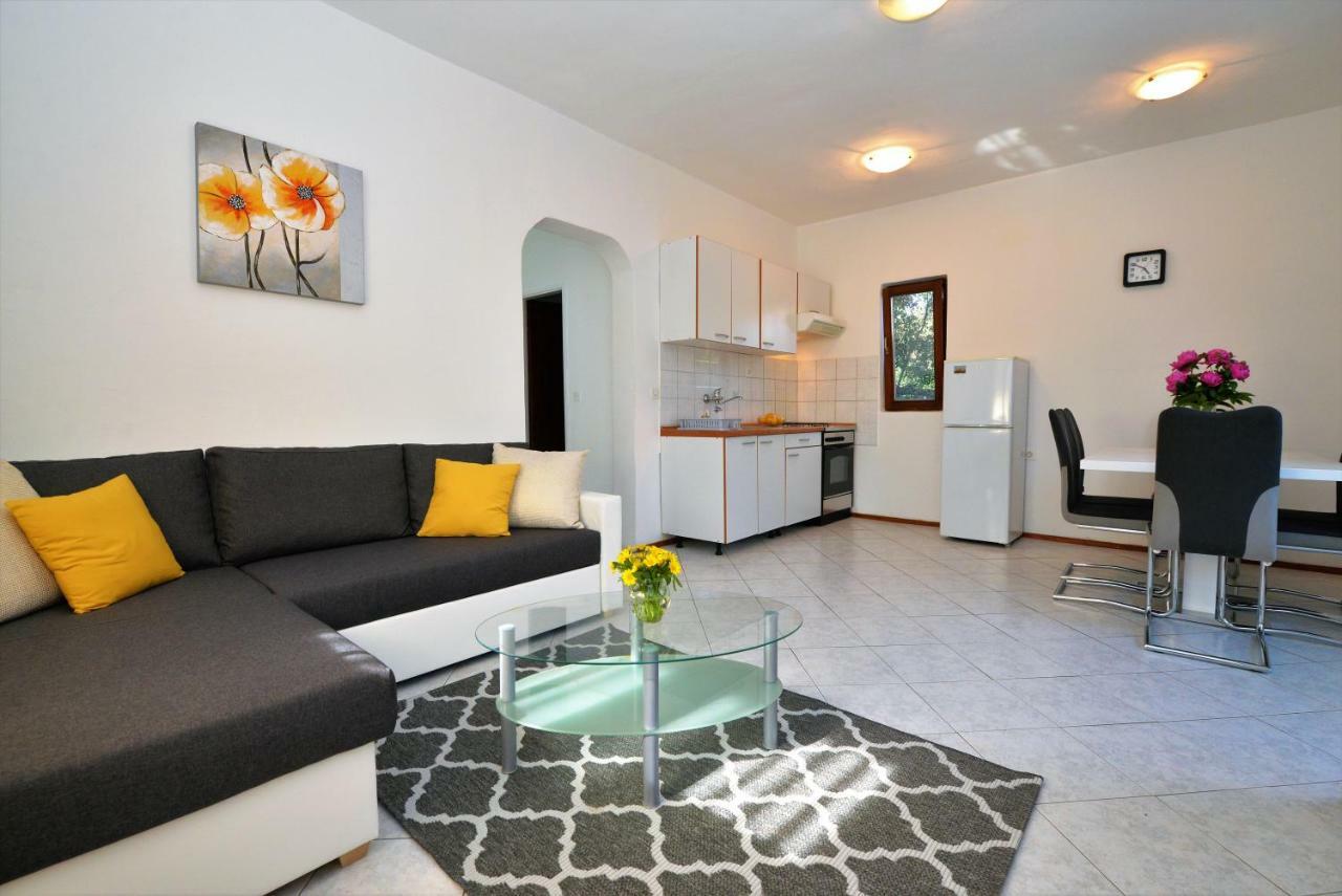 Apartment In Murter Exteriér fotografie